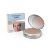 De la crème solaire Isdin 50 Sable Compact 10 g