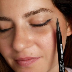 Camaleon Eyeliner