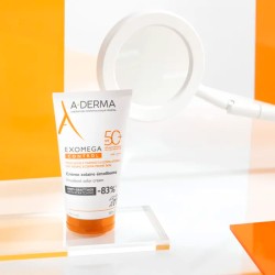 Aderma Exomega Control Protector Solar Emoliente Spf50+ 150ml