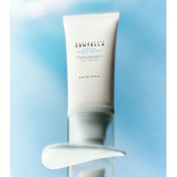 Skin1004 HyaluCica Madagascar Protector Solar facial sérum Water Fit SPF50+ PA++++ 50g