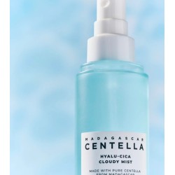 Skin1004 Madagascar Centella  Hydrating Face Mist Hyalu-Cica Bruma Facial 120ml